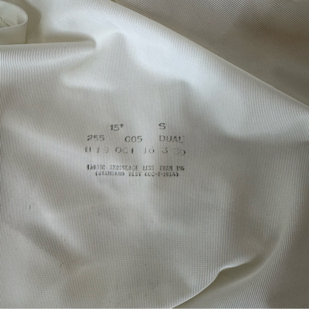 Van Heusen Vantric Button Down - image 6